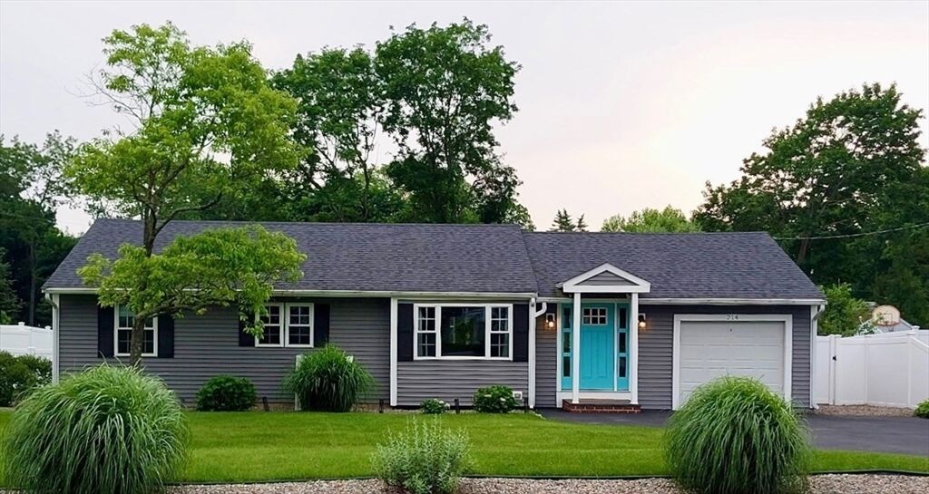 Property Photo:  214 Fisher St  MA 02081 