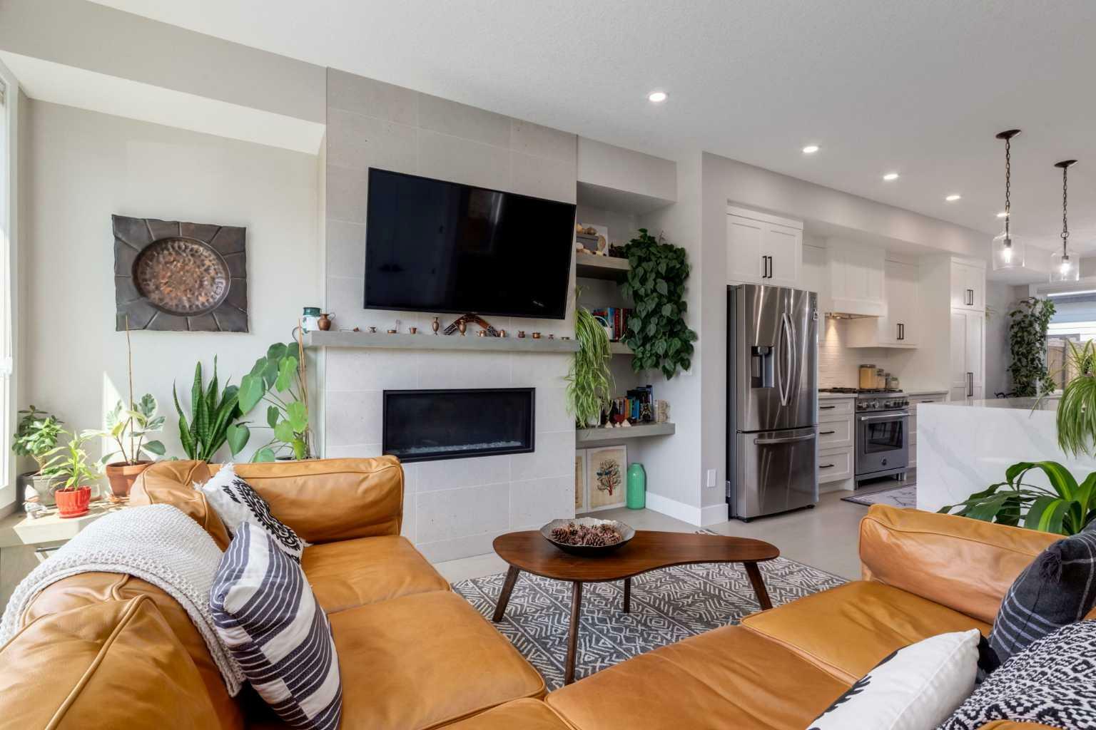 420 6A Street NE  Calgary AB T2E 4A7 photo
