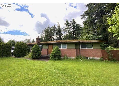 Property Photo:  12116 SE Foster Rd  OR 97266 