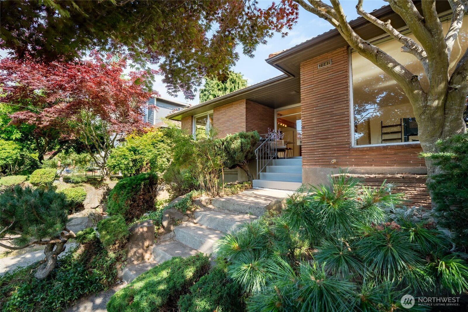 Property Photo: 2842 NW 67th Street WA 98117