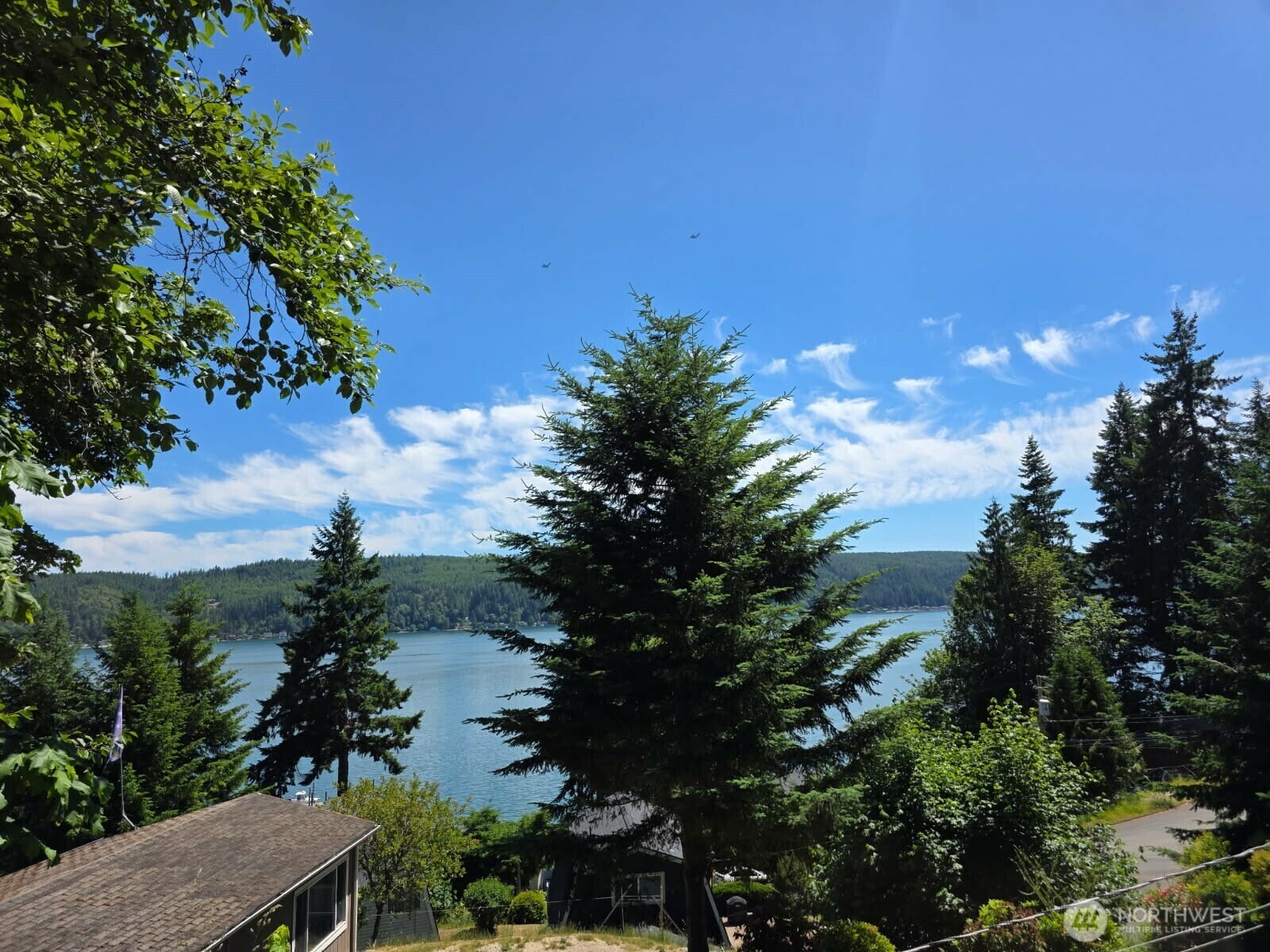Property Photo: 30 NE Alta Vista Drive WA 98528