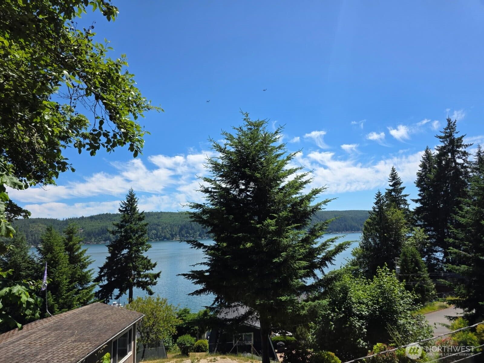 Property Photo: 30 NE Alta Vista Drive WA 98528