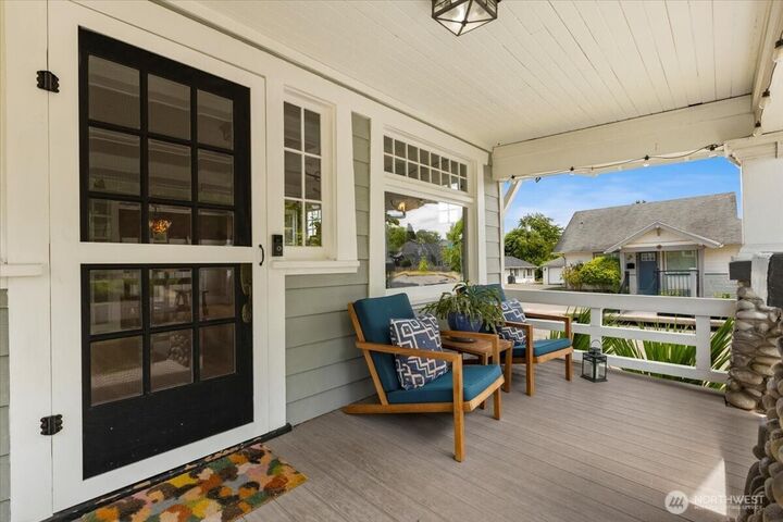 Property Photo:  751 S 40th Street  WA 98418 