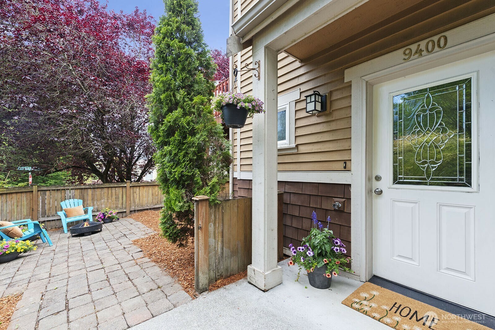 Property Photo: 9400 35th Avenue SW WA 98126