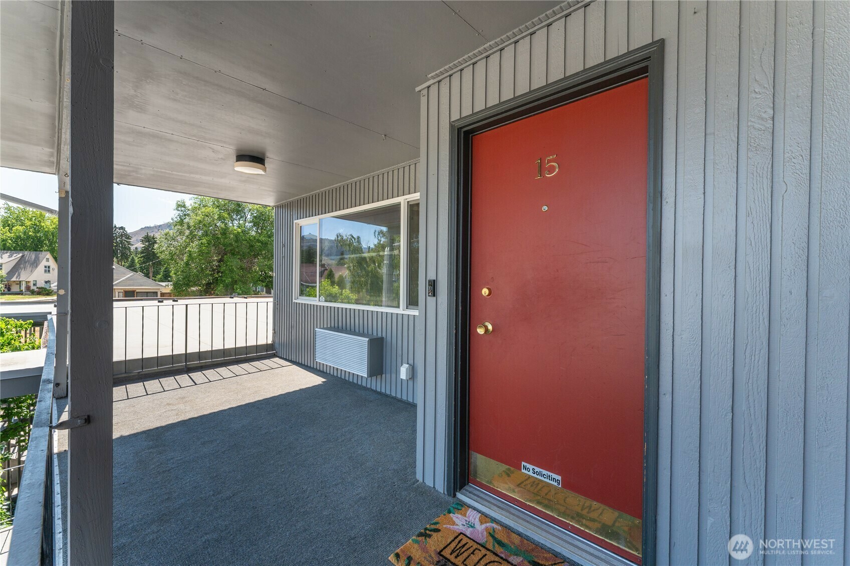 Property Photo: 201 Pennsylvania Avenue 15 WA 98801