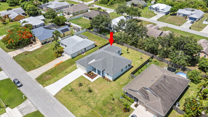 Property Photo: 3257 SE West Snow Road FL 34984