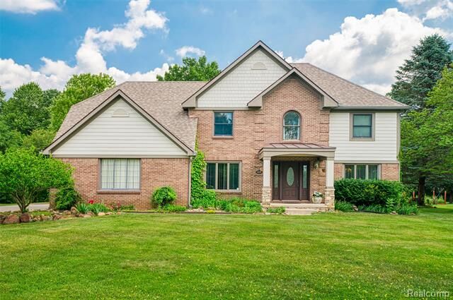 24810 Nottingham Drive  Novi MI 48374 photo