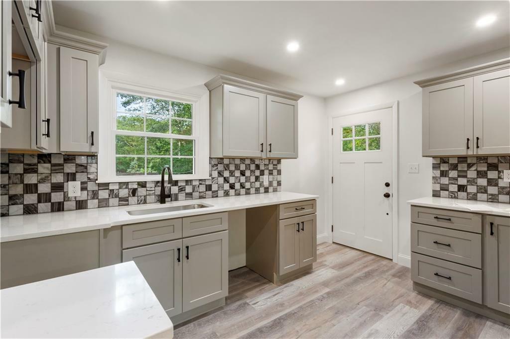 Property Photo: 226 Quaker Lane RI 02857