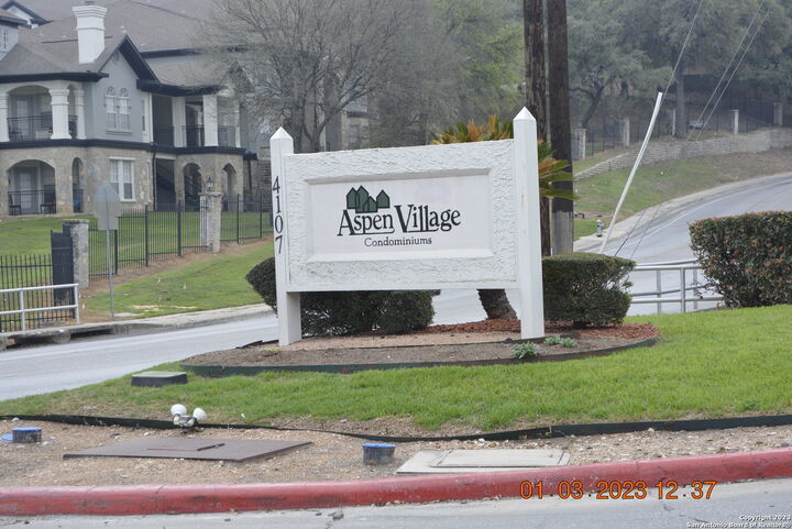 Property Photo: 4107 Medical Dr 8204 TX 78229