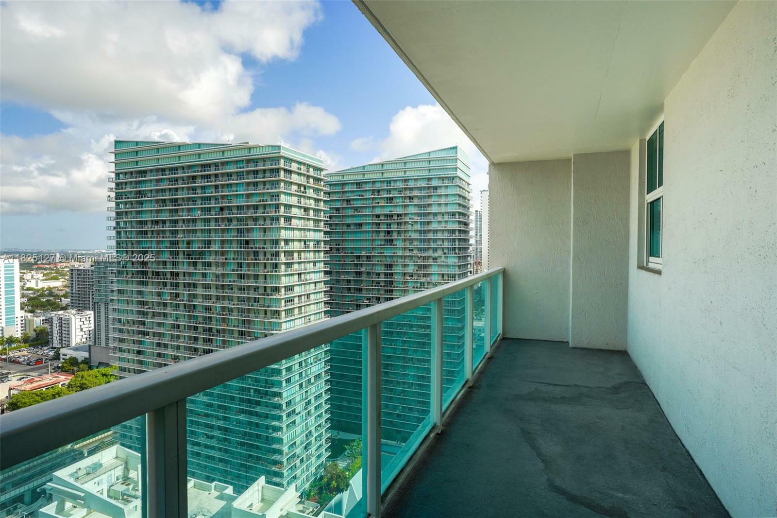 Property Photo:  1250 S Miami Ave 3003  FL 33130 