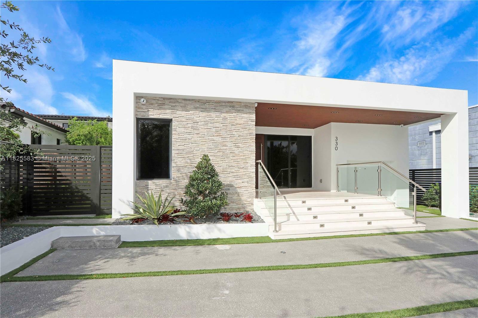 Property Photo: 330 SW 19th Rd 0 FL 33129