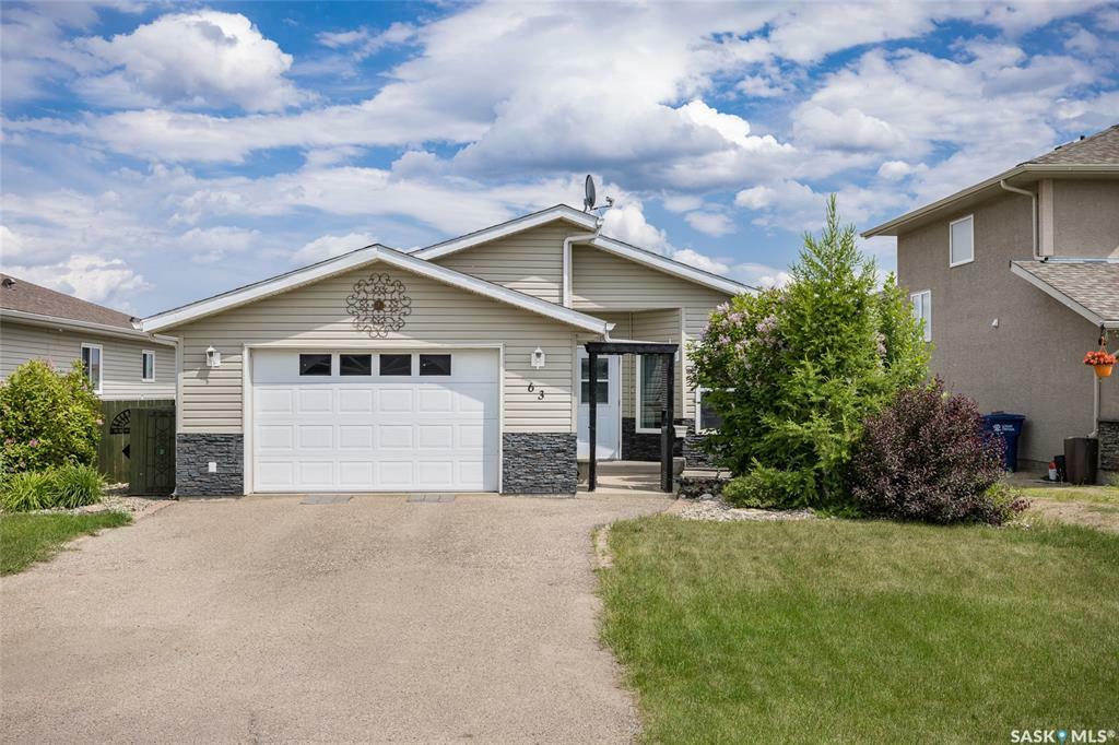 63 Paradise Circle  White City SK S4L 0A1 photo