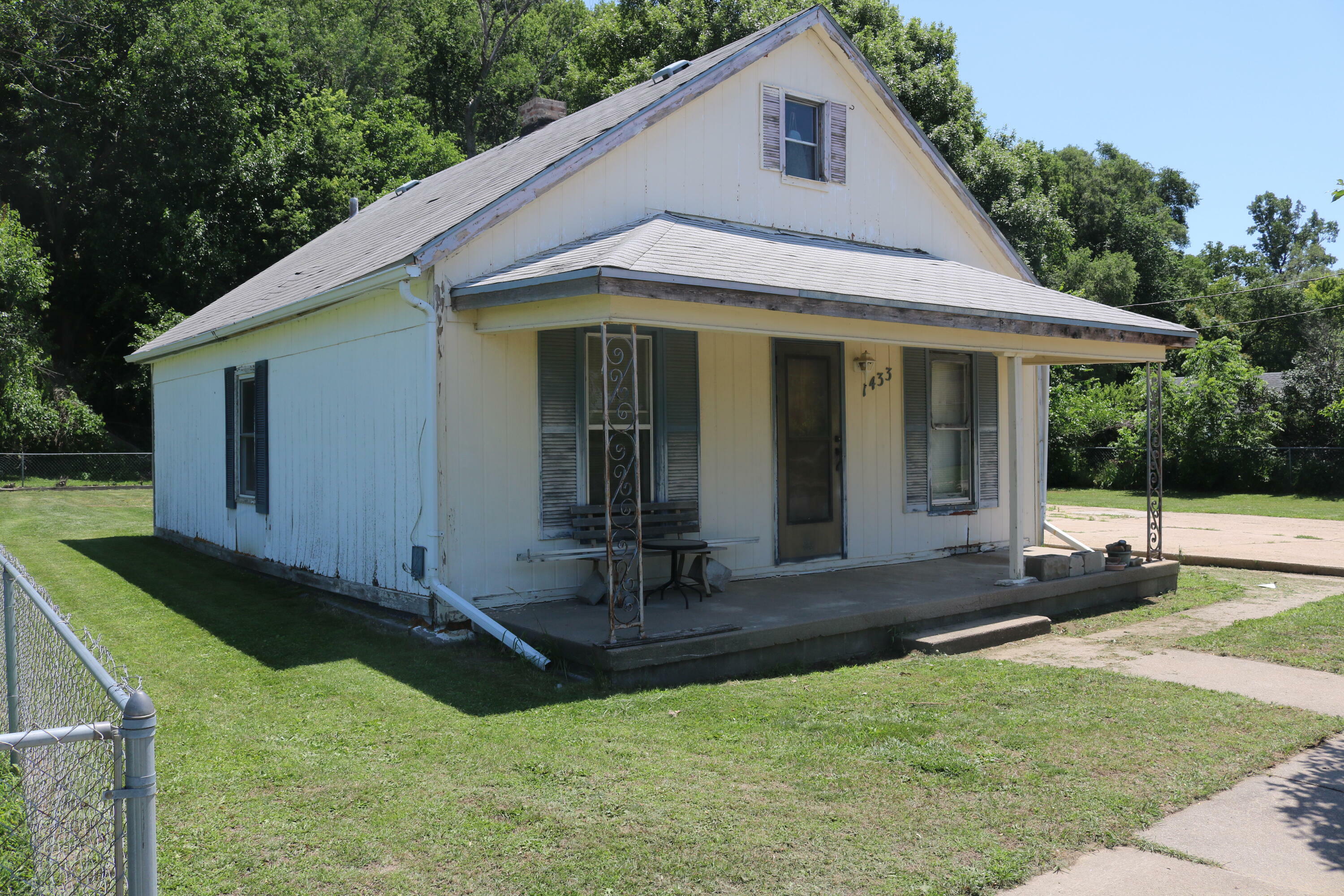 Property Photo:  1433 N 8th  Street  IA 51501 