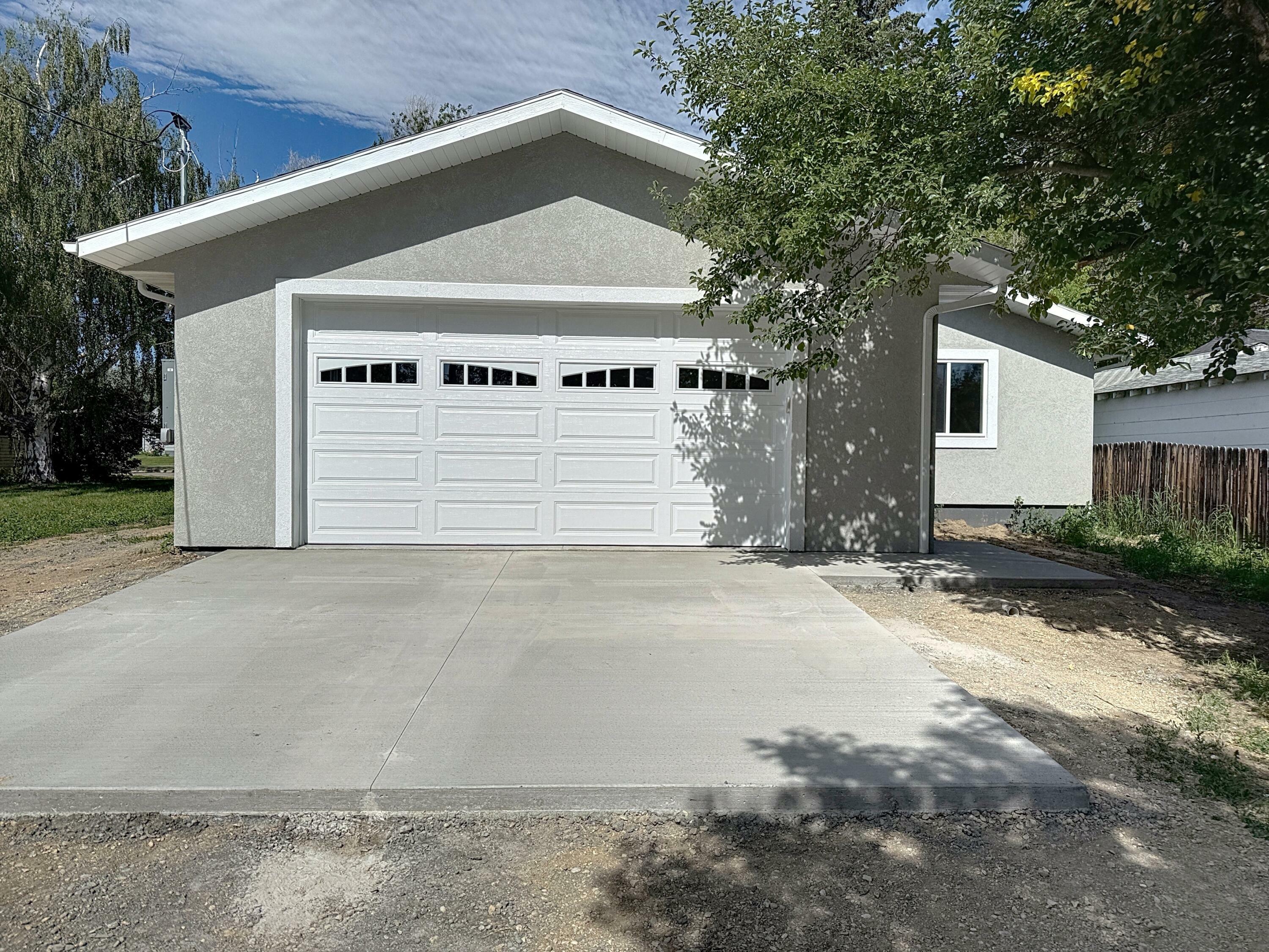 Property Photo: 253 N Carrington Avenue WY 82834