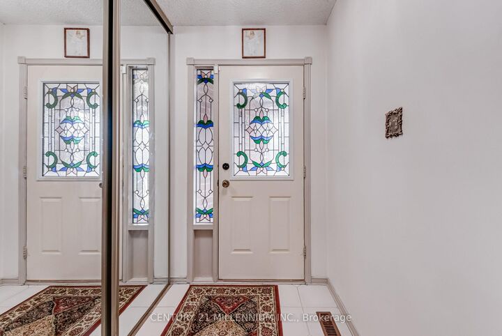 Property Photo:  61 Castlehill Road  ON L6X 4C9 