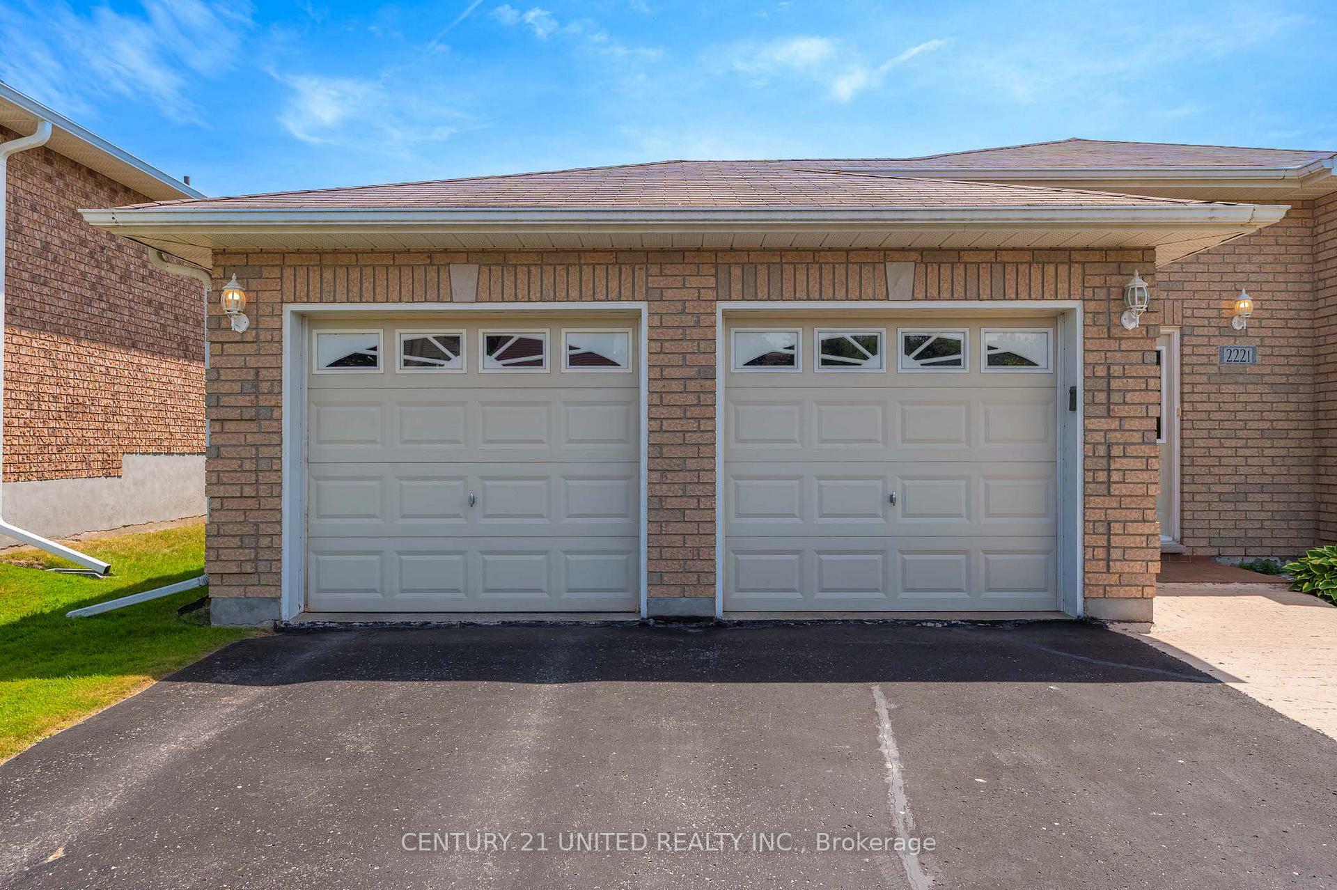Property Photo:  2221 Lorraine Drive  ON K9L 1X5 