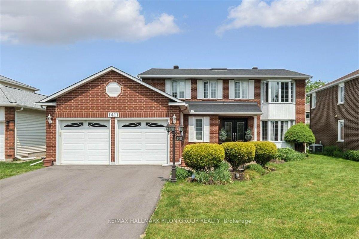 Property Photo: 1411 Bourcier Drive ON K1E 3K9