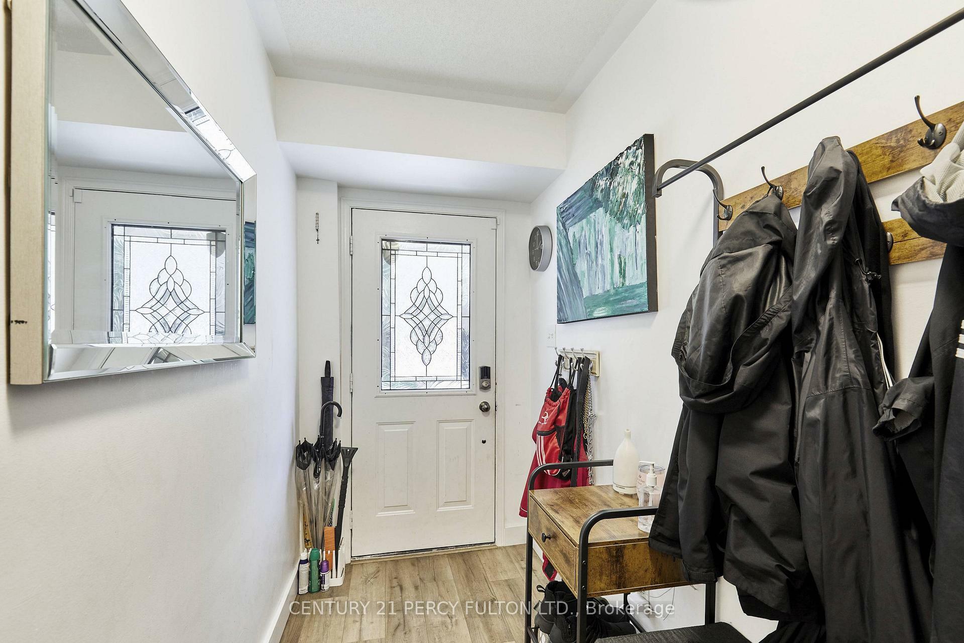 Photo de la propriété:  26 Spraggins Lane  ON L1T 4H2 