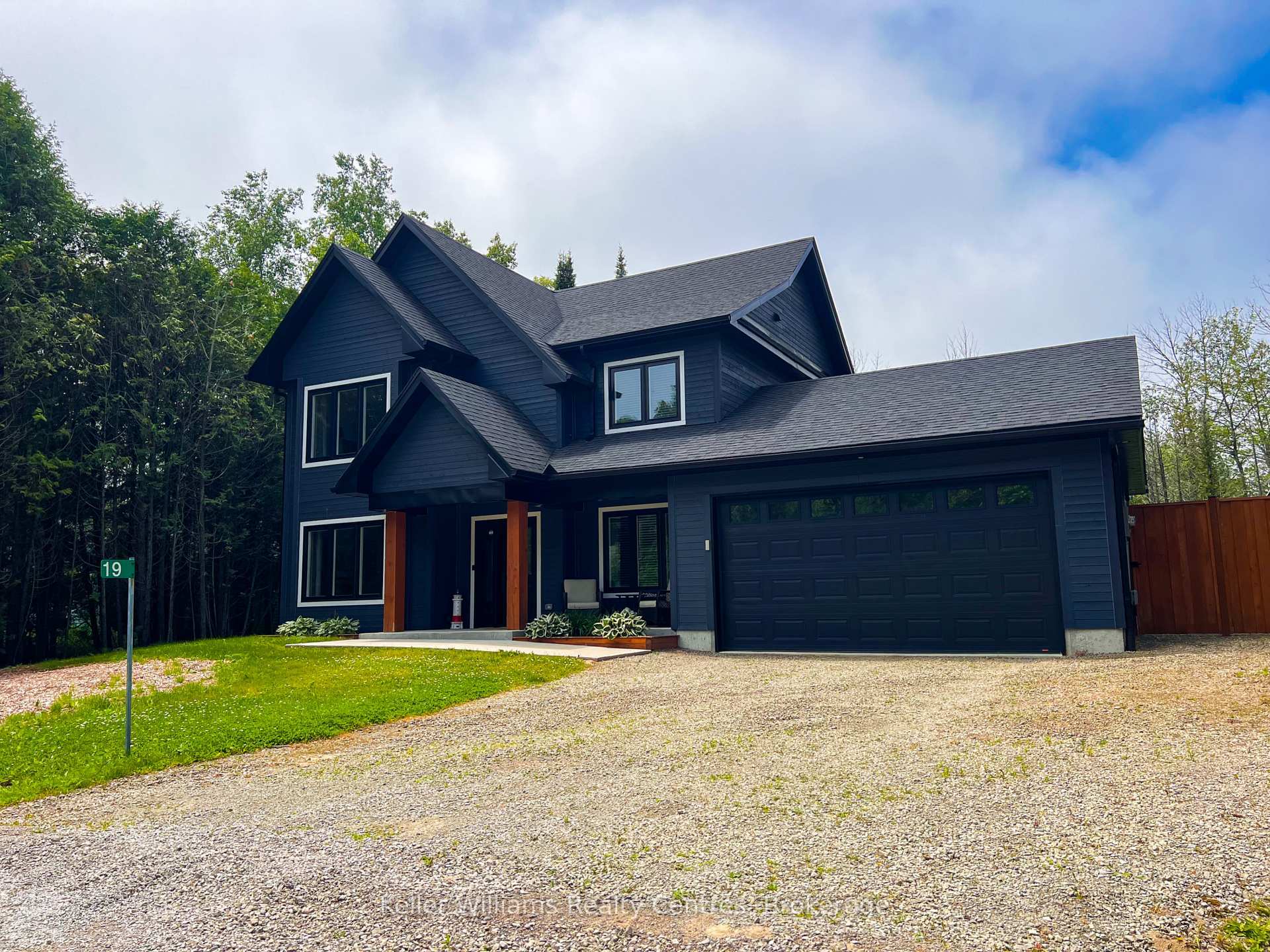 19 Laurdo Crescent  South Bruce Peninsula ON N0H 2T0 photo