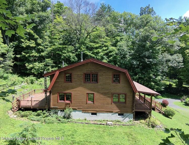 Property Photo:  511 Swartekill Rd  NY 12561 
