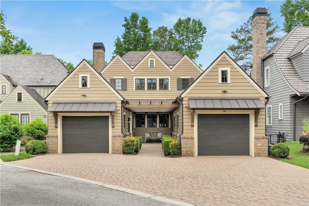 Property Photo: 155 Village Point Drive SC 29685