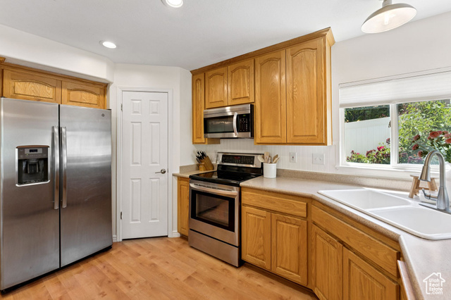 Property Photo: 2401 N 1400 E UT 84040