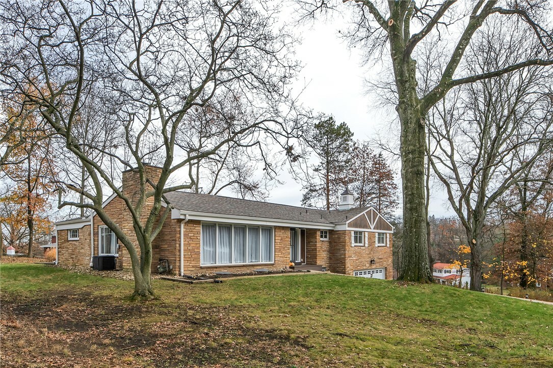 Property Photo: 91 Bowstone Rd PA 15235