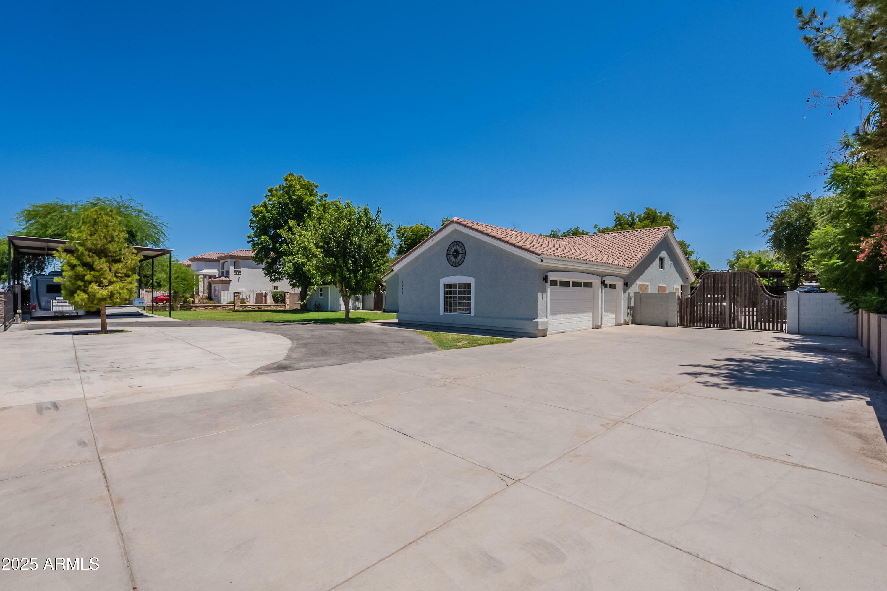 Property Photo: 5127 W Dobbins Road AZ 85339