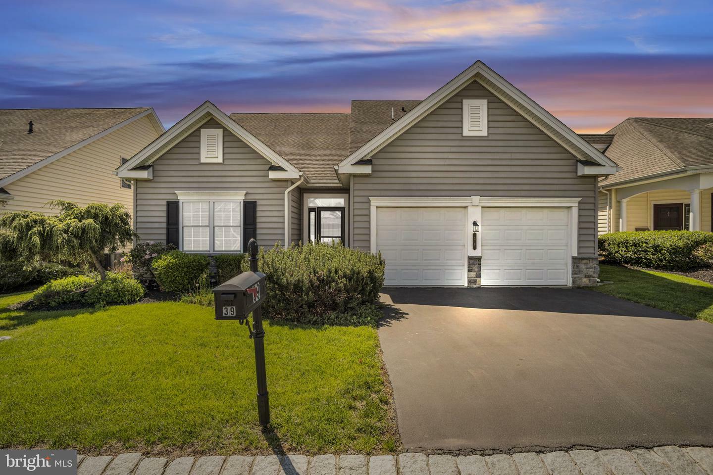 Property Photo: 39 Presidents Drive PA 17050