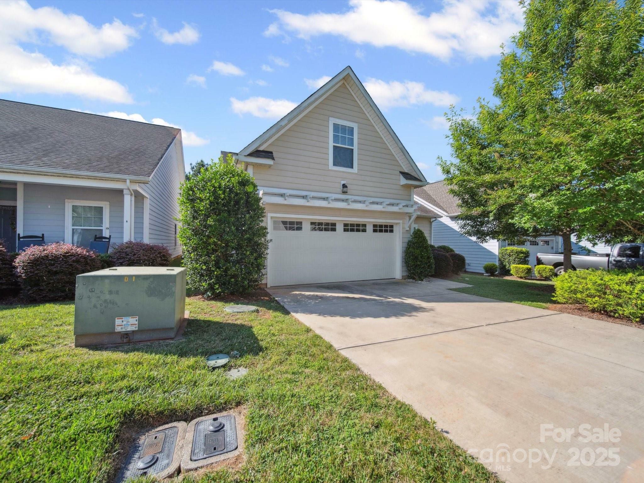 Property Photo: 24604 Blue Heron Circle SC 29720