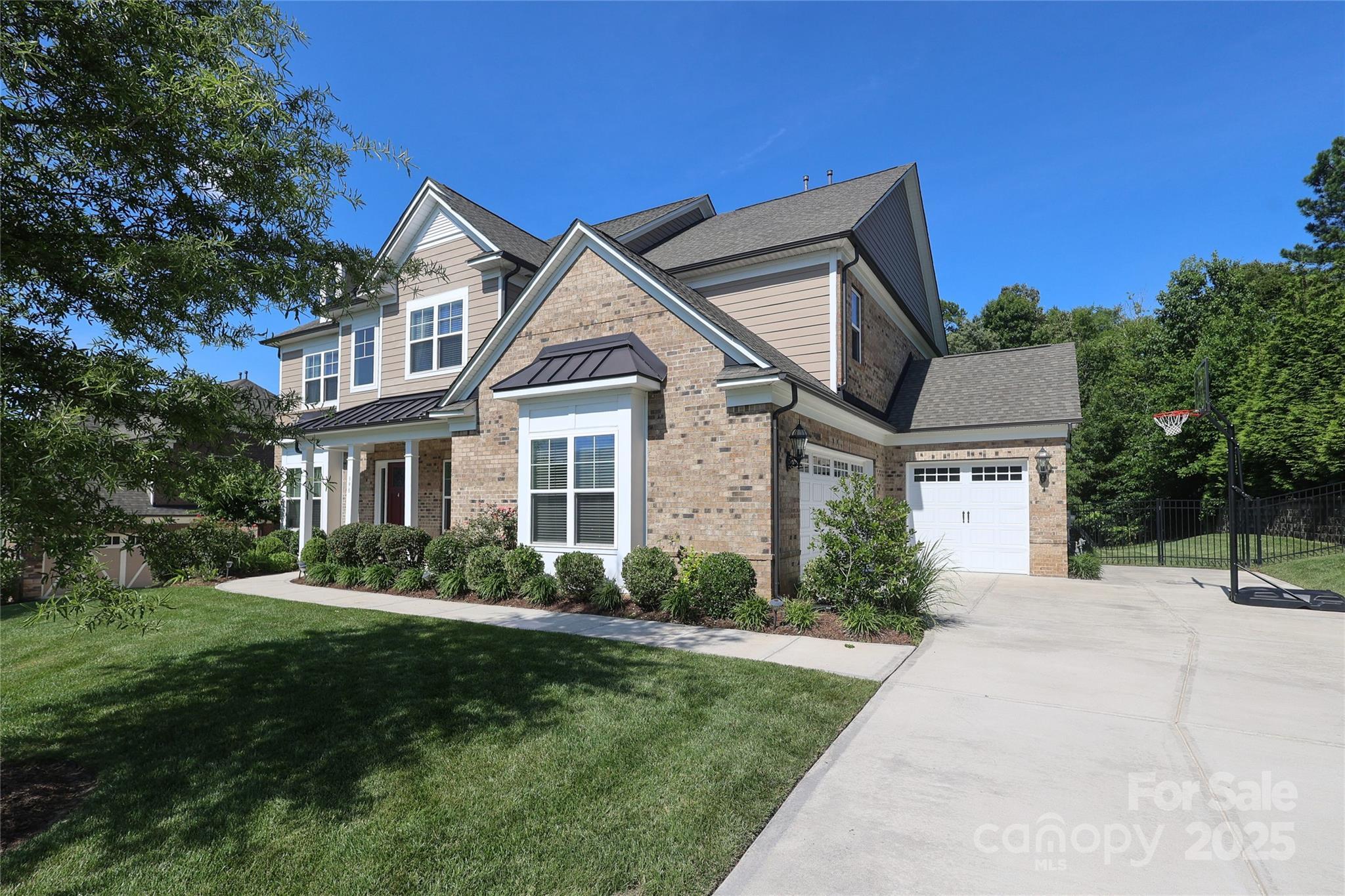 Property Photo: 398 Hampton Trail Drive SC 29708