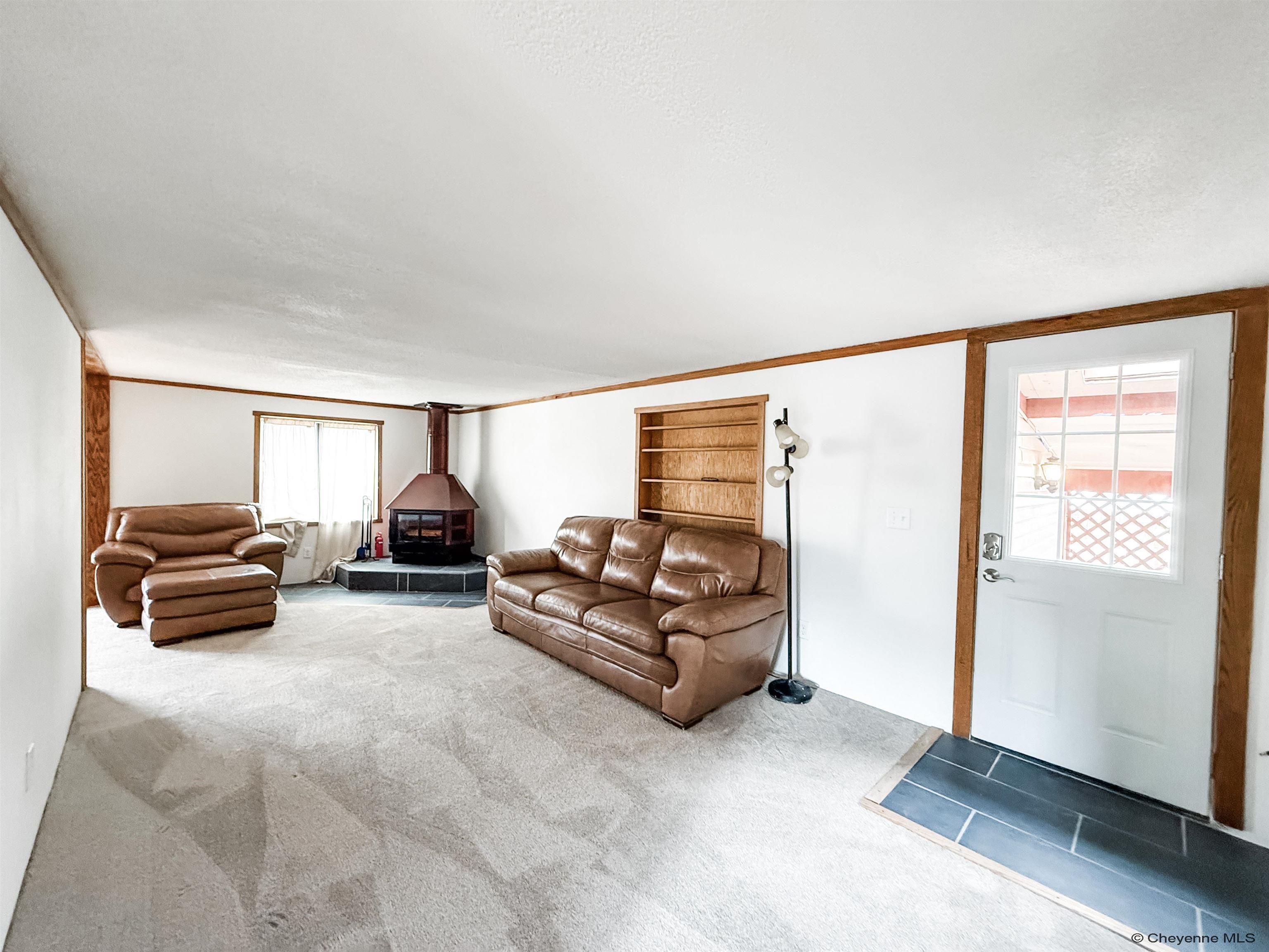 Property Photo: 706 Dallas Rd WY 82001