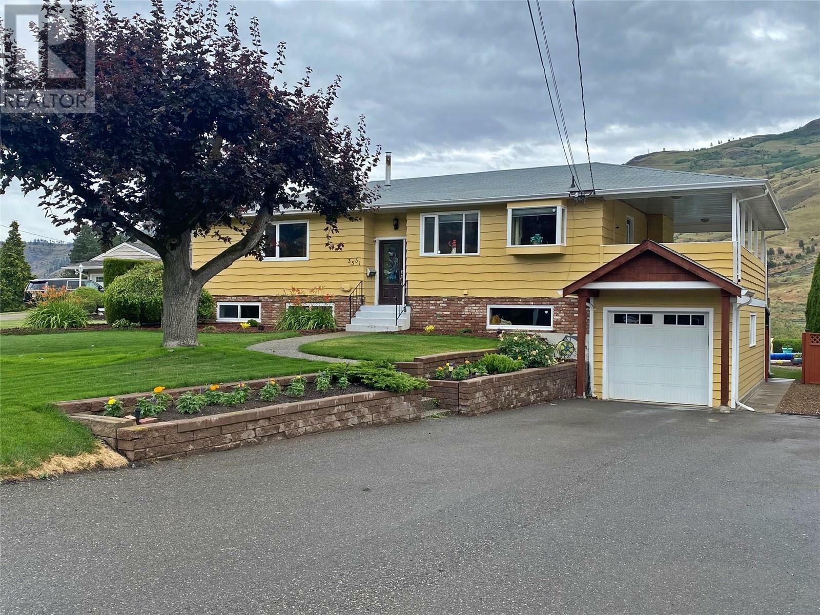 3531 Overlander Drive  Kamloops BC V2B 6X6 photo