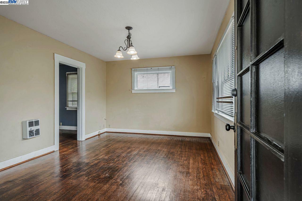 Property Photo: 1560 Lincoln Ave #B CA 94501