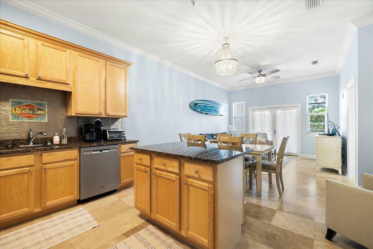 Property Photo: 231 Somerset Bridge Road Unit 1209 FL 32459