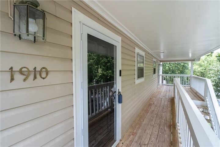 Property Photo:  1910 Countryside Place SE  GA 30080 