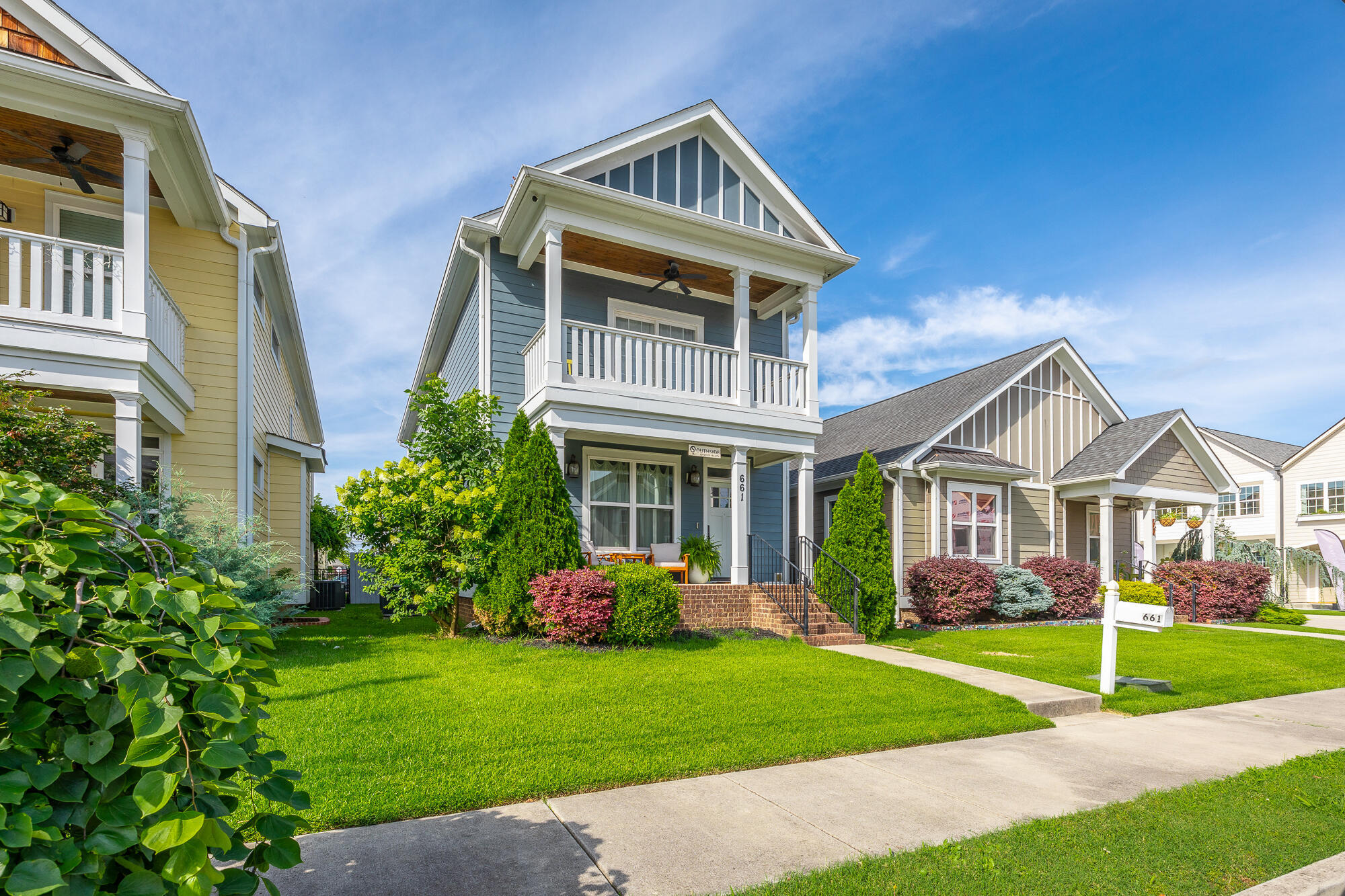 Property Photo: 661 E 16th Street TN 37408