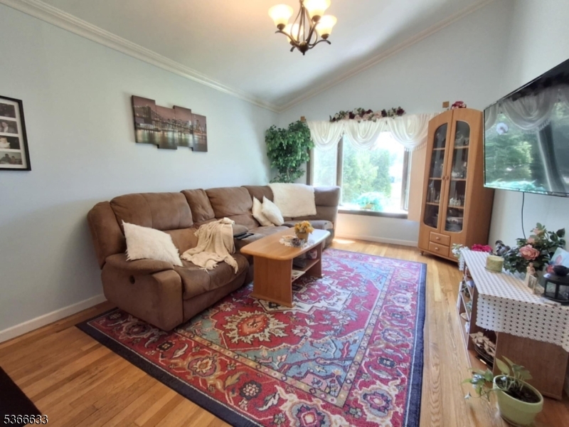 Property Photo:  85 Pinetree Dr  NJ 08859 