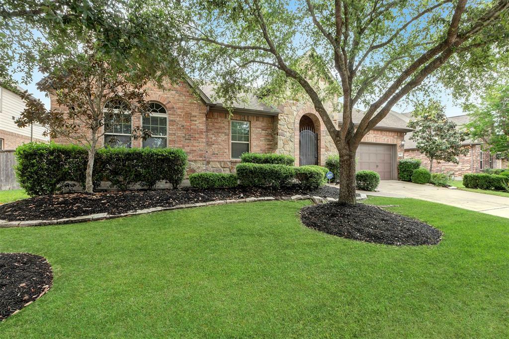 Property Photo: 9911 St Romain Drive TX 77494