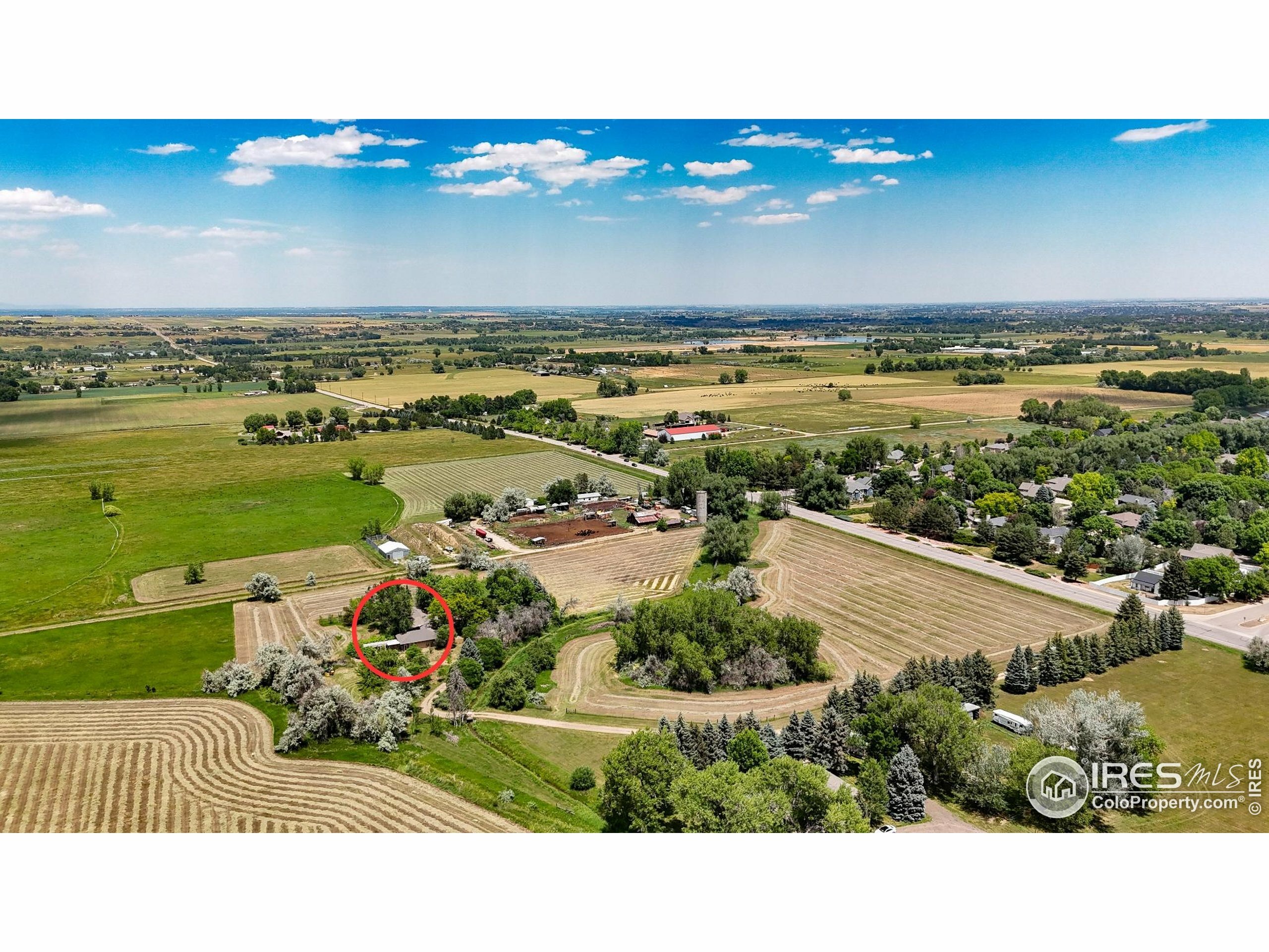 Property Photo: 2221 N 95th St CO 80301
