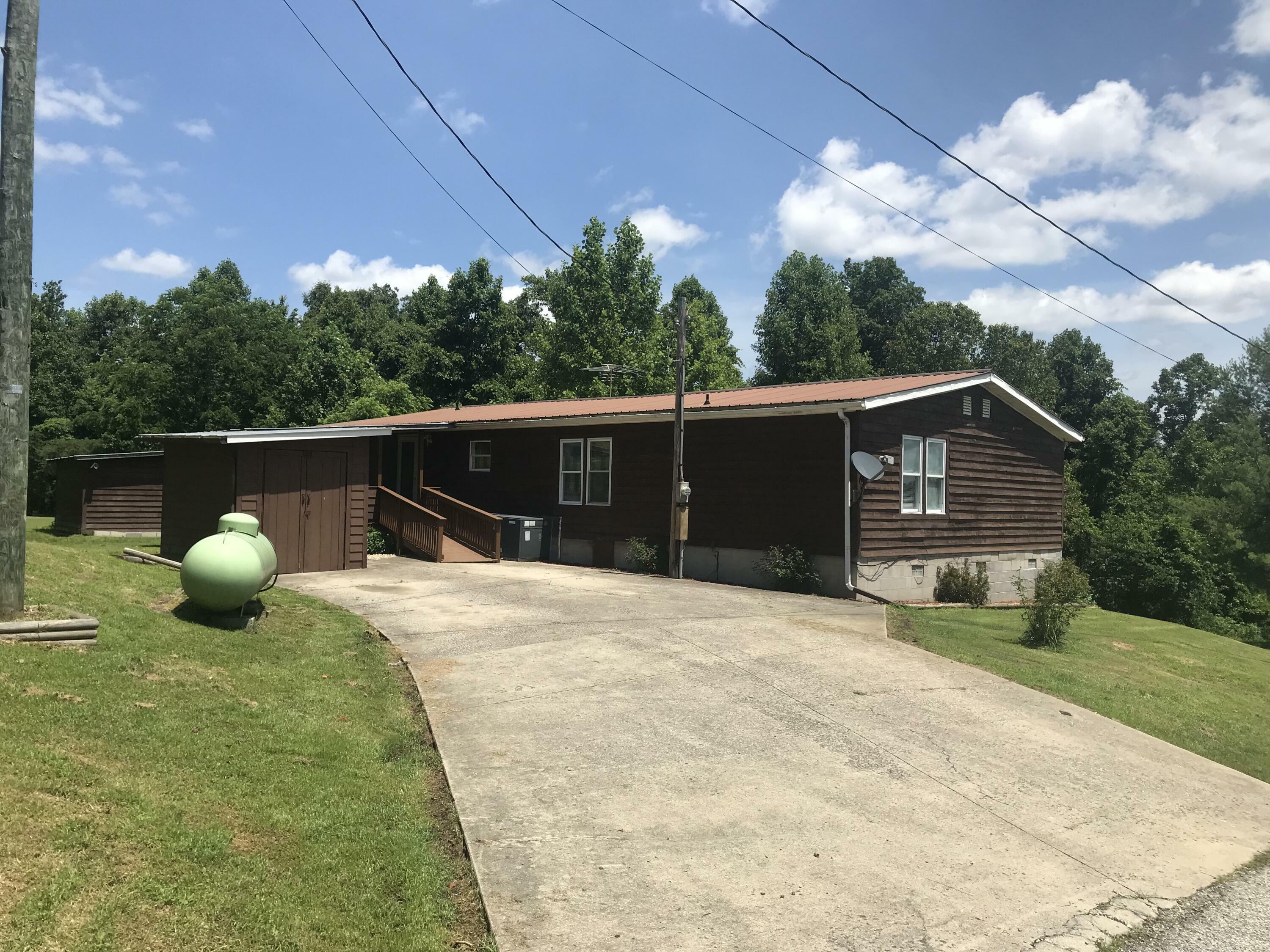 Property Photo: 1650 Rattlesnake Fork KY 41164
