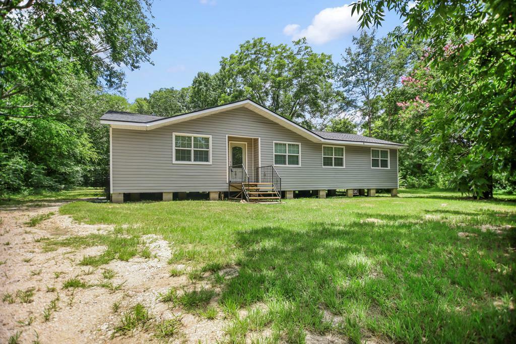 Property Photo: 175 Weeks Street TX 75904