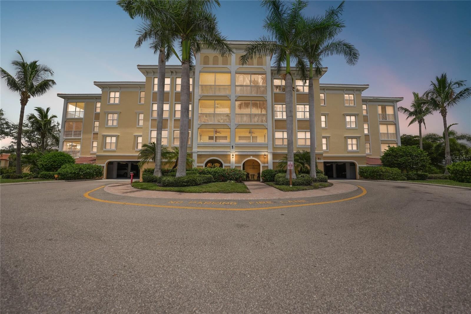 Property Photo: 255 West End Drive 1412 FL 33950