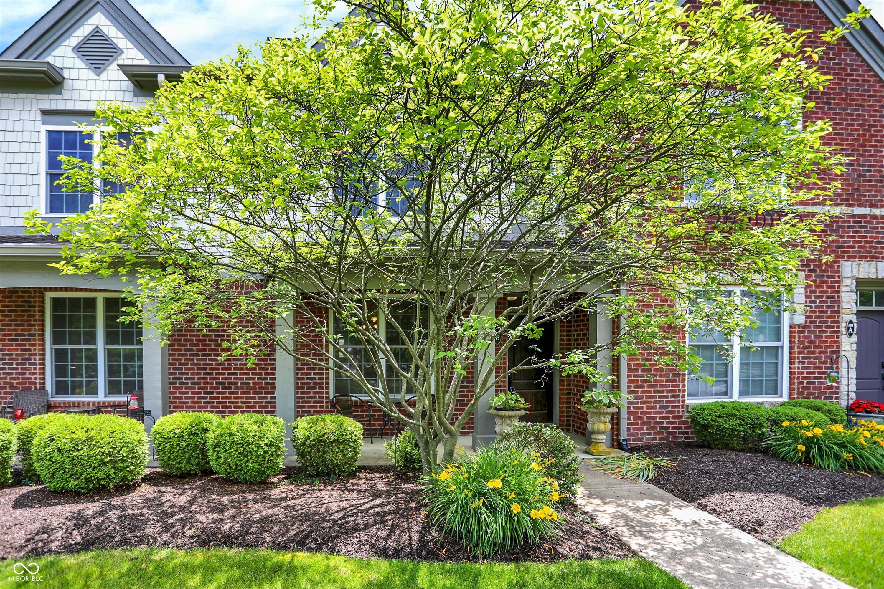 Property Photo: 6691 Beekman Place IN 46077