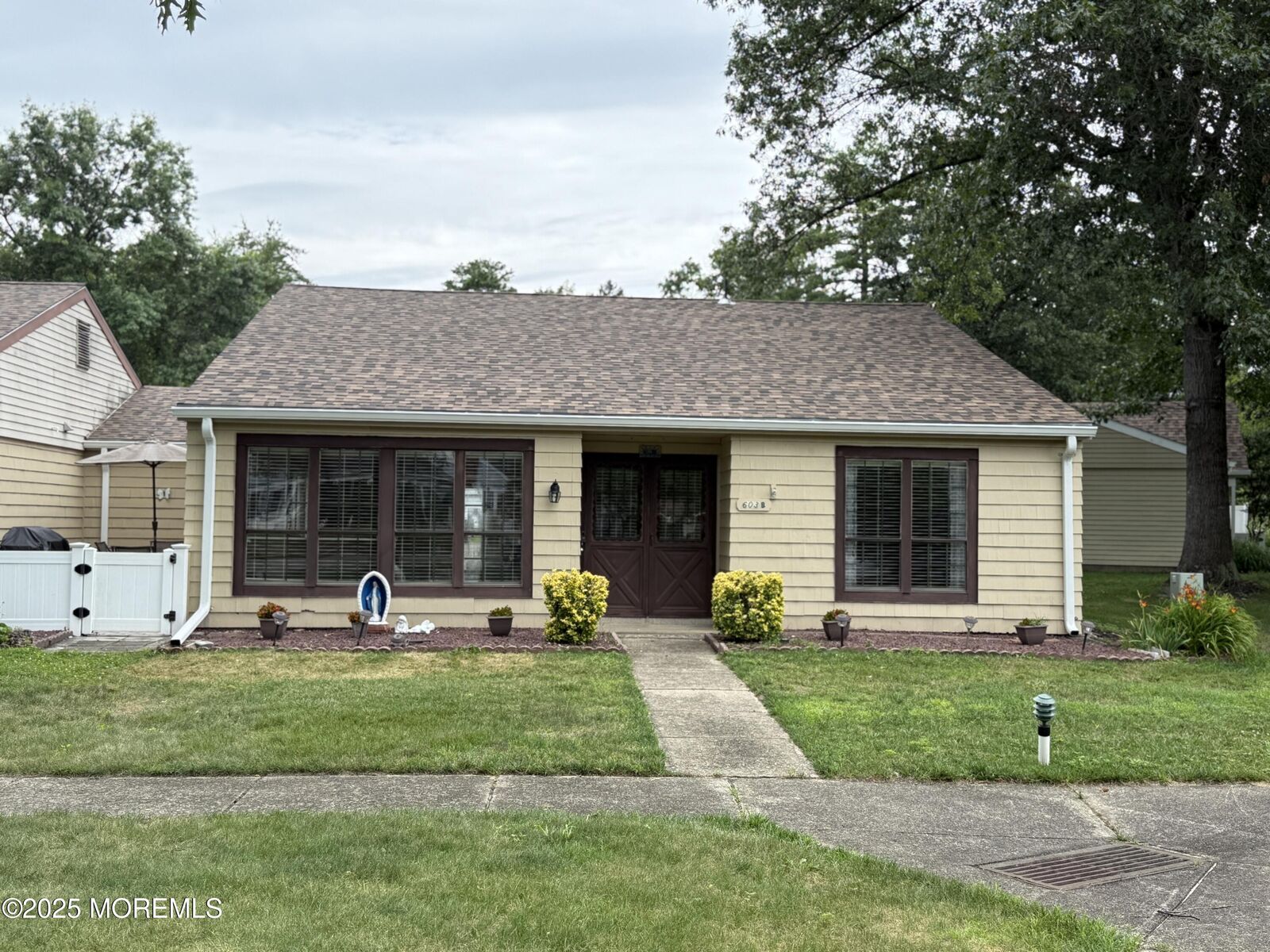 Property Photo:  603-B Bosworth Court  NJ 08759 
