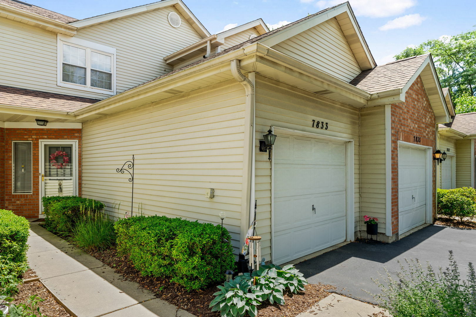 Property Photo: 7833 Darien Lake Drive IL 60561