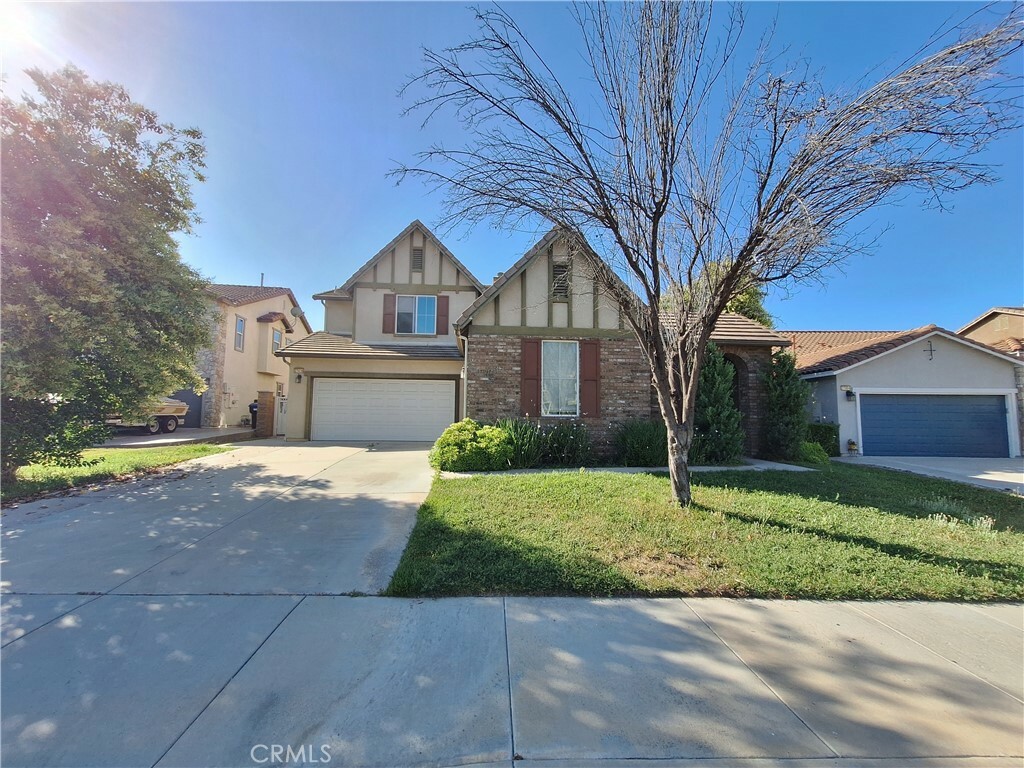 Property Photo:  27416 Pinyon Street  CA 92562 