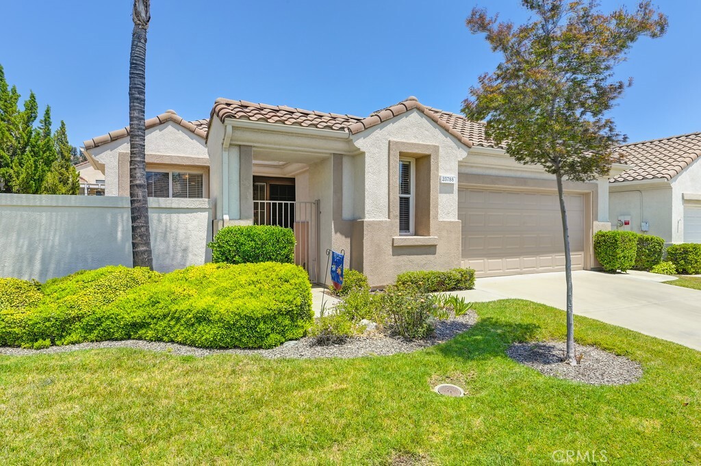 Property Photo: 23788 Via Compadres CA 92562