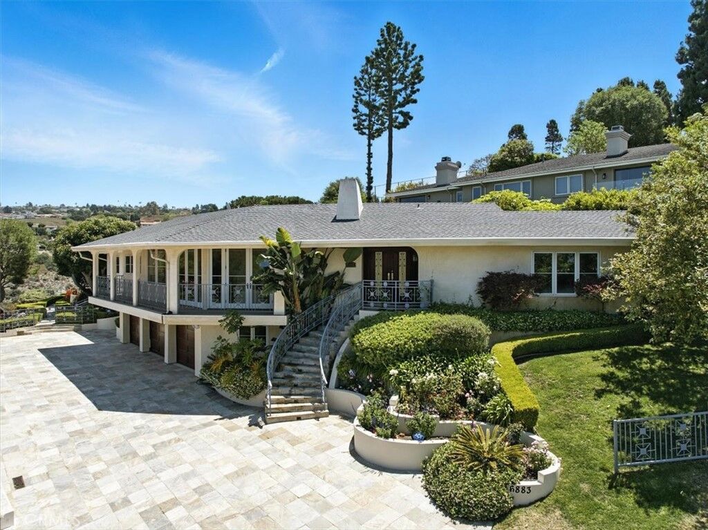Property Photo: 6883 Crest Road CA 90275
