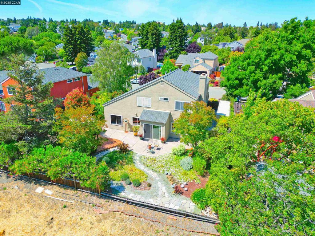 Property Photo:  594 Morning Glory Dr  CA 94510 
